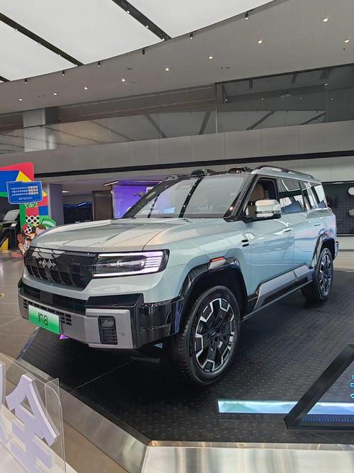 东莞140比亚迪方程豹硬派越野的爆款，英菲尼迪35周年与你共成长